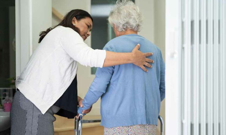 aide domicile retour hospitalisation senior